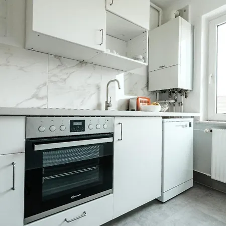 Shelly Apartment